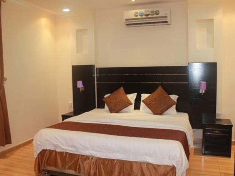 Talin Star Suites Riad Exterior foto