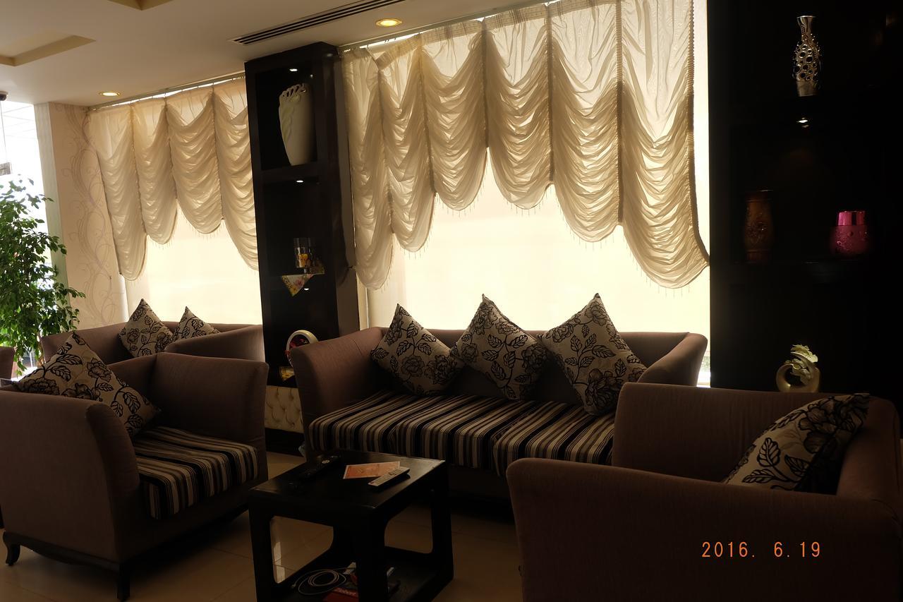 Talin Star Suites Riad Exterior foto