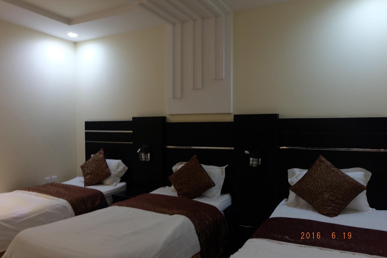 Talin Star Suites Riad Exterior foto