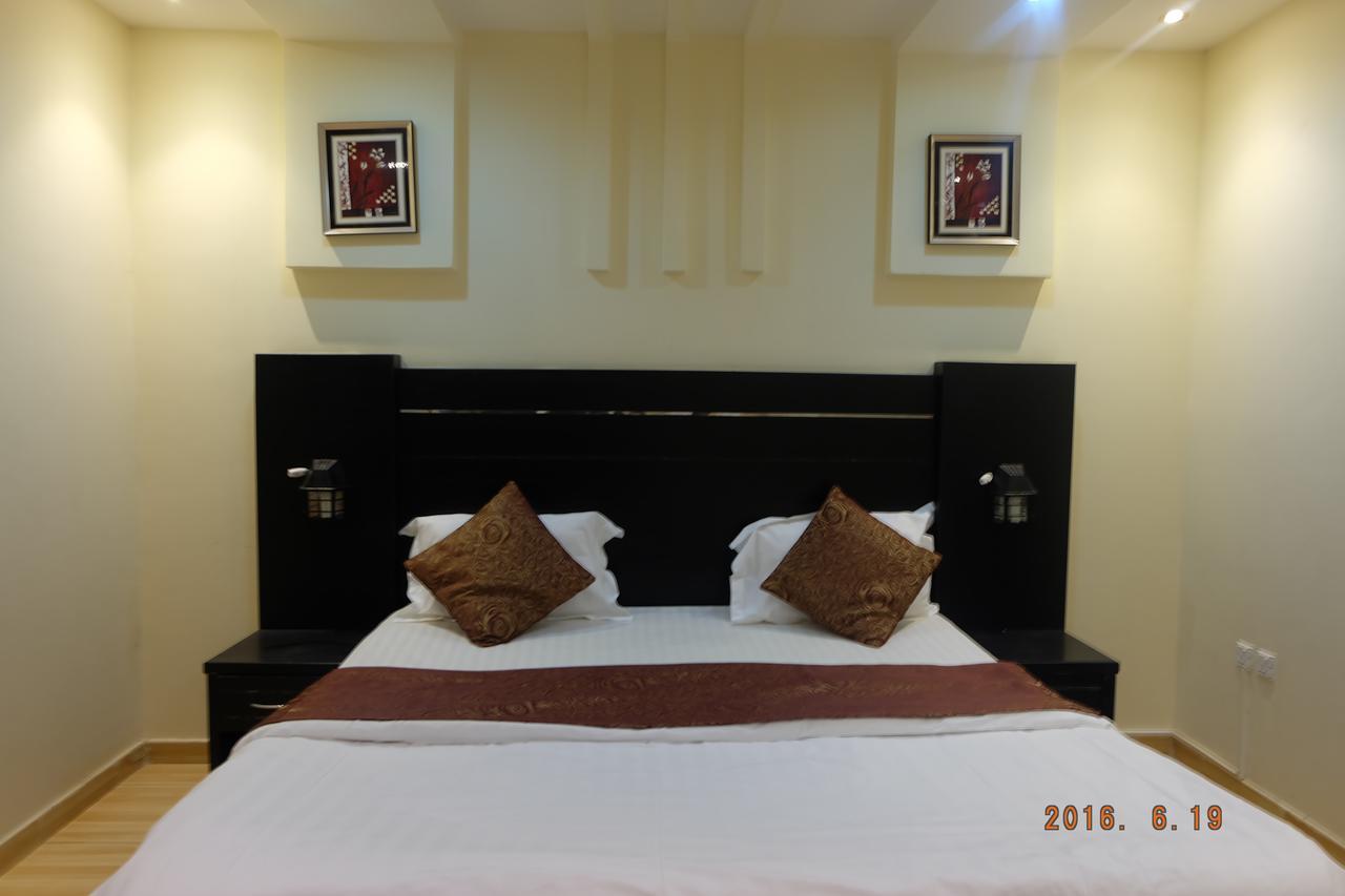 Talin Star Suites Riad Exterior foto